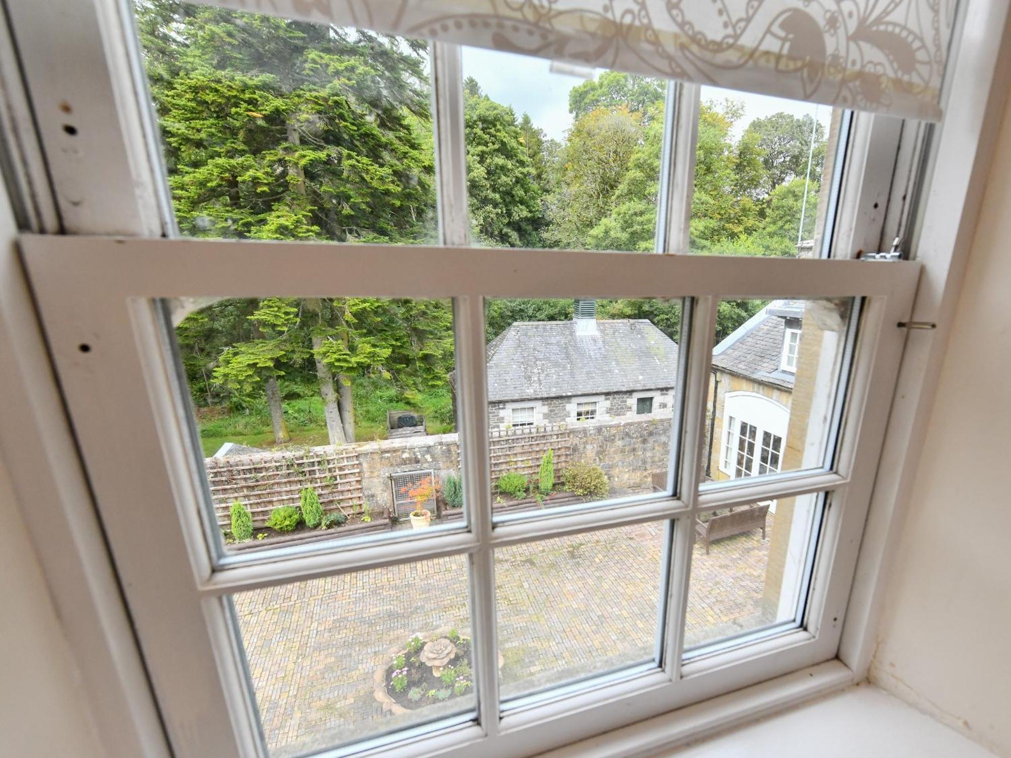 Cloncaird Castle Estate Cottages Maybole Ngoại thất bức ảnh