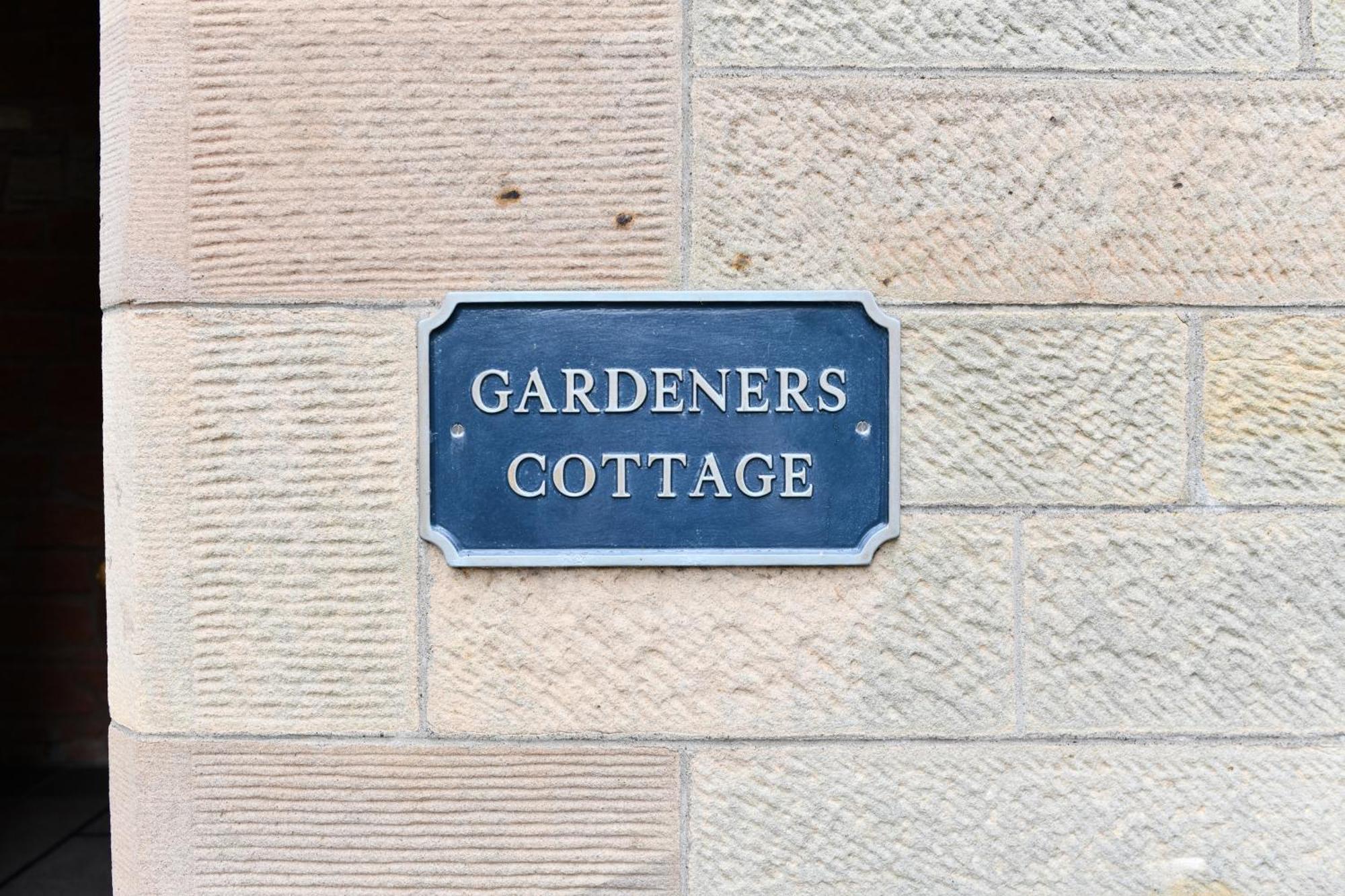 Cloncaird Castle Estate Cottages Maybole Ngoại thất bức ảnh