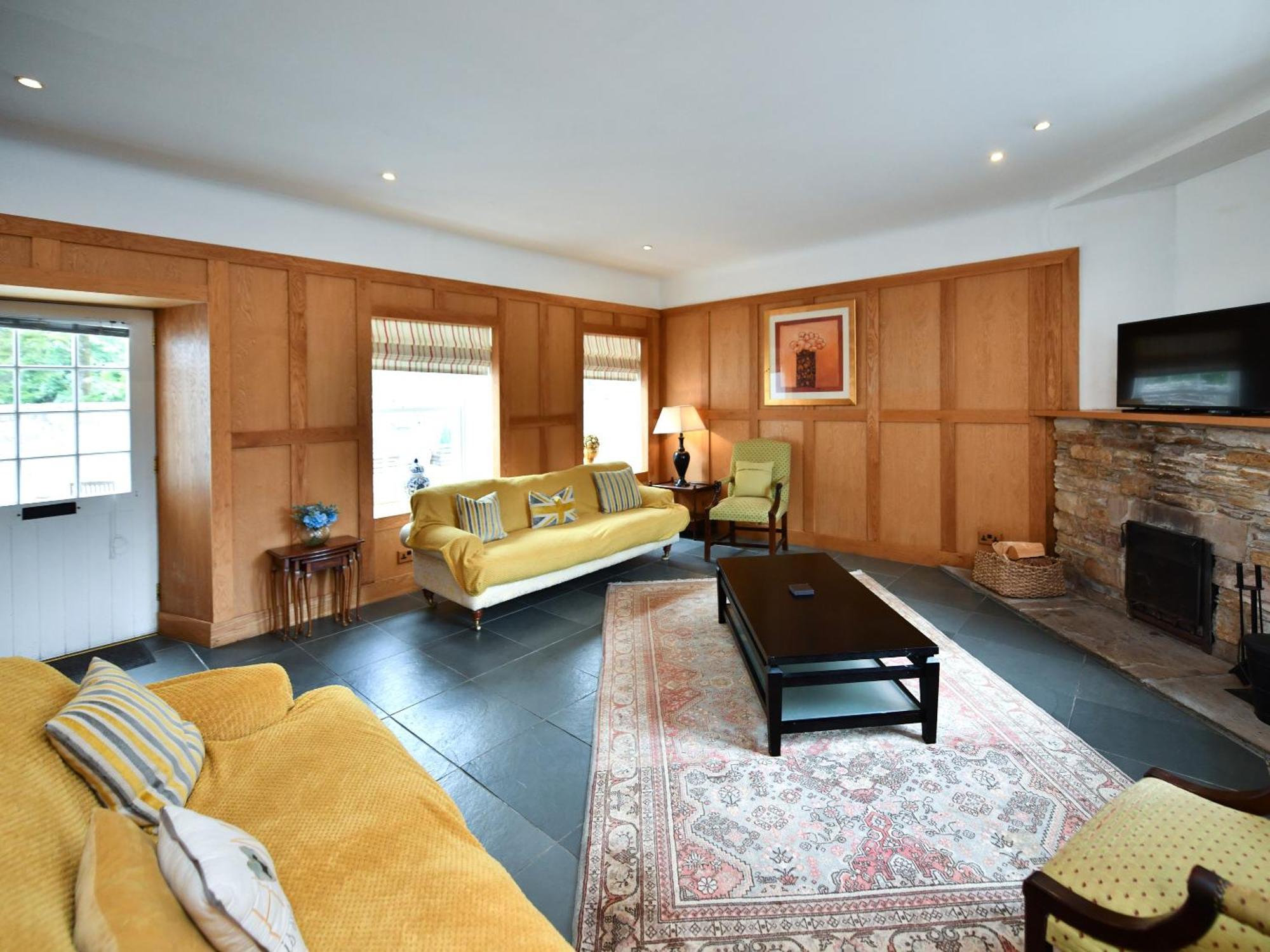 Cloncaird Castle Estate Cottages Maybole Phòng bức ảnh