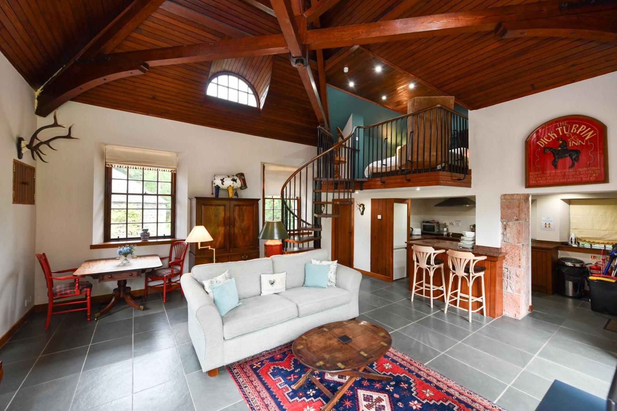 Cloncaird Castle Estate Cottages Maybole Ngoại thất bức ảnh