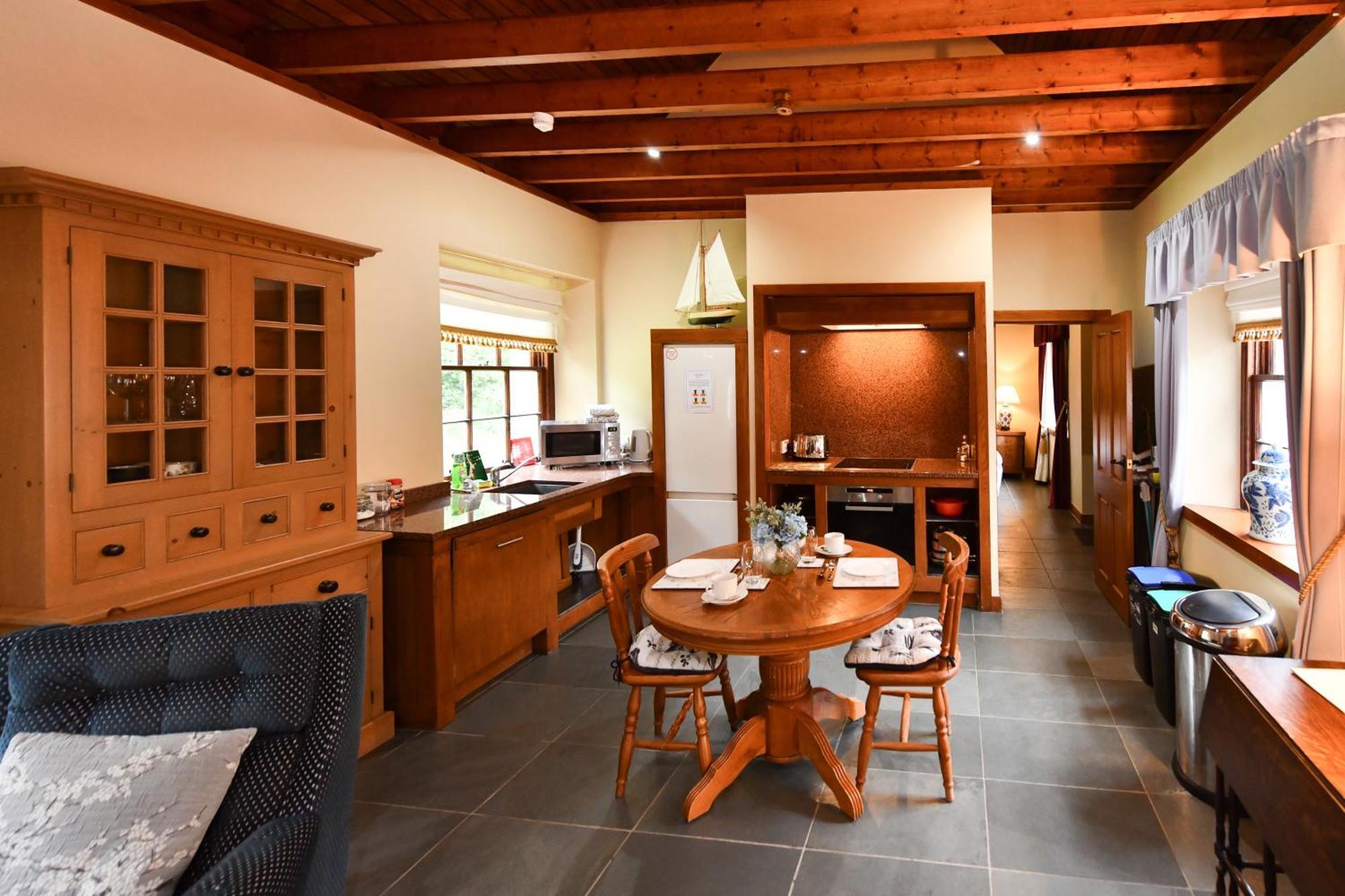 Cloncaird Castle Estate Cottages Maybole Ngoại thất bức ảnh