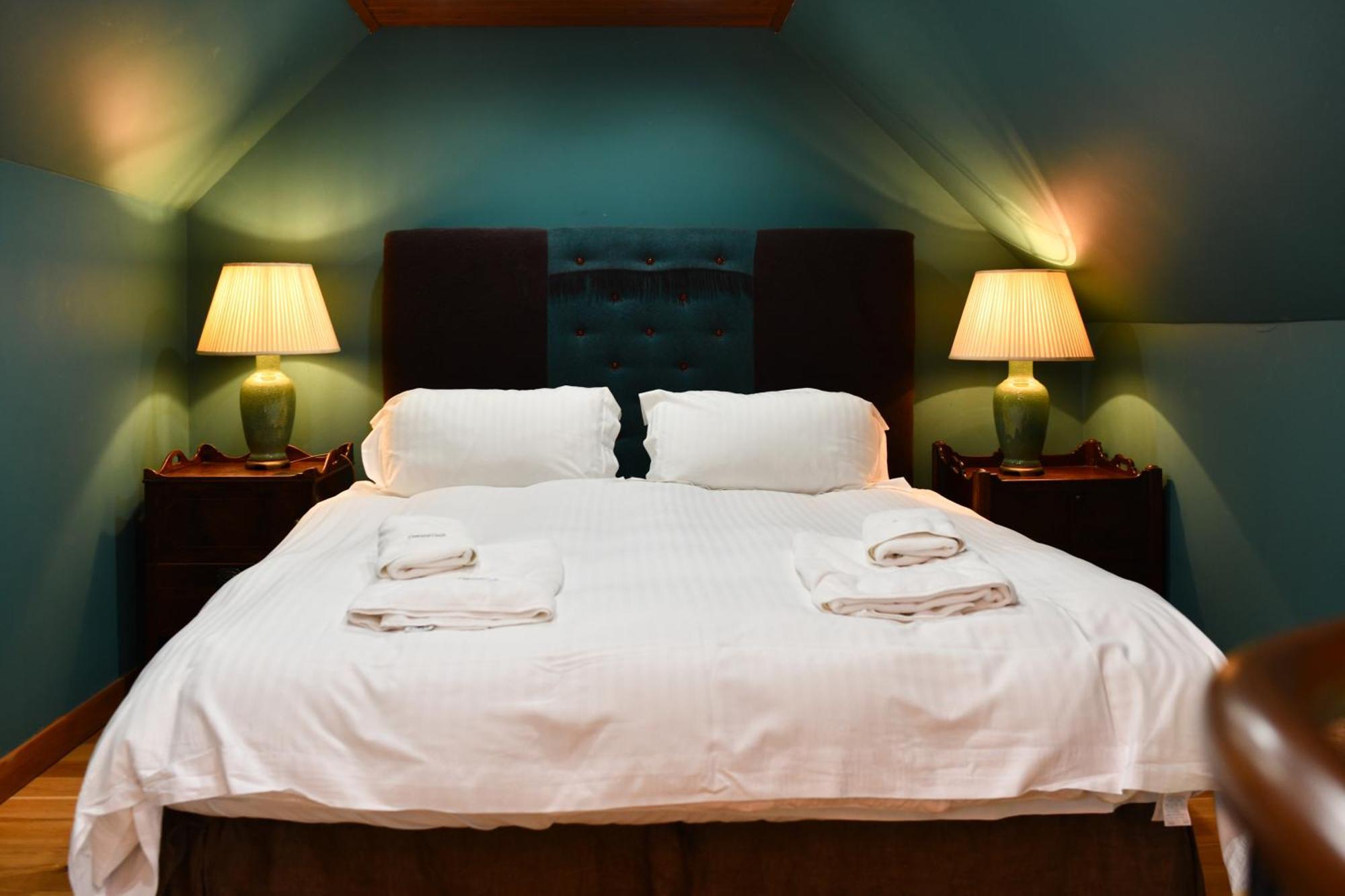 Cloncaird Castle Estate Cottages Maybole Ngoại thất bức ảnh